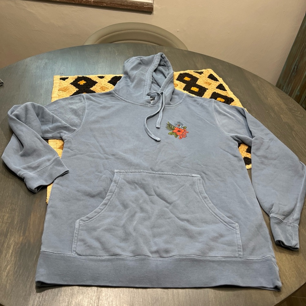 Santa Cruz Skateboarding Hoodie Men’s Small Blue Pullover Grunge Skater